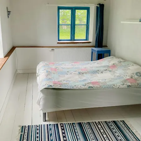 度假居 Gard Med Udesauna Og Vildmarksbad Naer Ballen Brundby